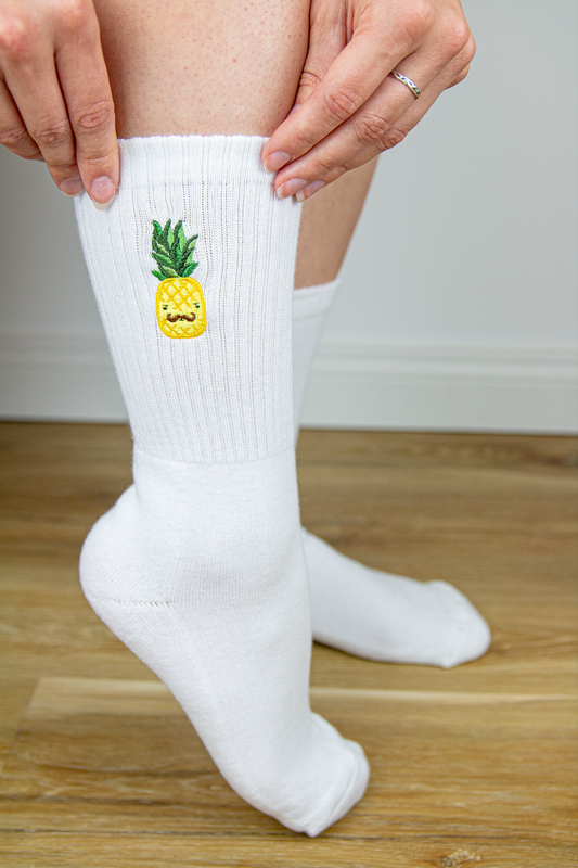 Socken mit Ananas