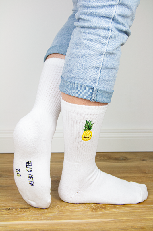 Socken mit Ananas